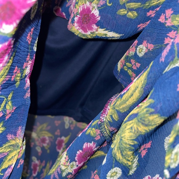 NWT Navy Blue Floral Express Dress - Picture 8 of 10